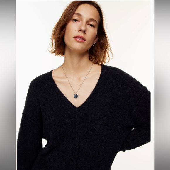 New Wilfred Black Hushknit Vneck sweater size small - Picture 8 of 9